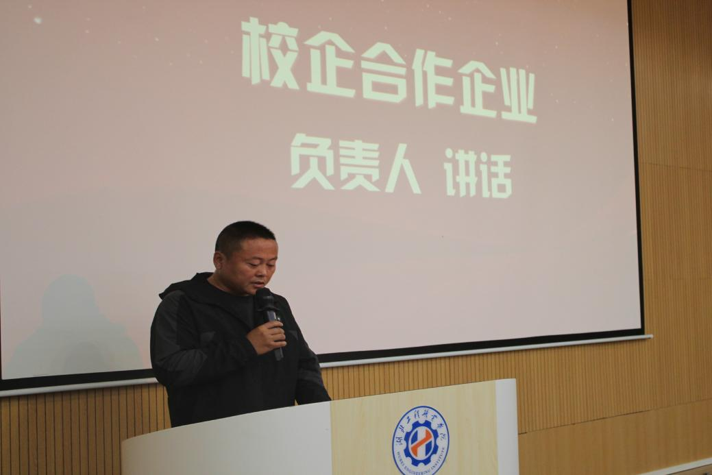 691d1138ea396.png 图片3.png