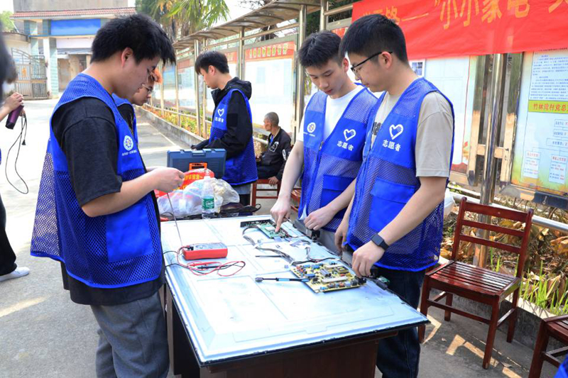 67fdf94a0960e.jpg 7745bc37e1df0450b1b15e18bfd88cc6_67f7342750e9d.jpg