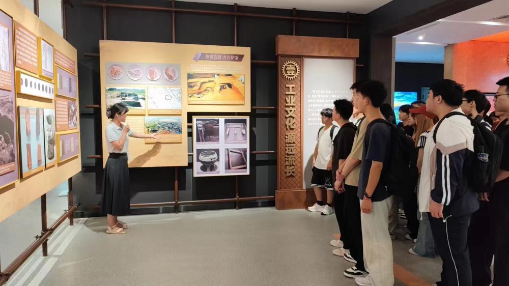 692ce4146ae05.jpg d54e693512edbd42c9dce849c8e0f60b.jpg