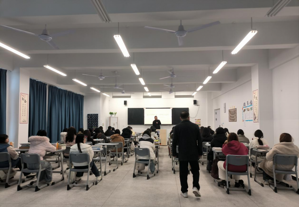 69b2e3a3d4212.png 图片1.png