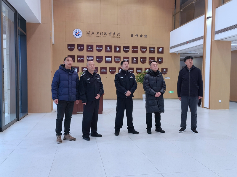 65c09fa5b04a5.jpg 1@_1GKDWA4V8)XY8TS6HR~N.jpg