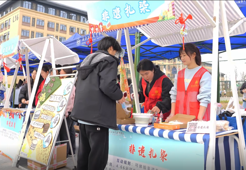 67da3593295a6.png 1D4423FB4FAD49521451A157FC60F8BB.png