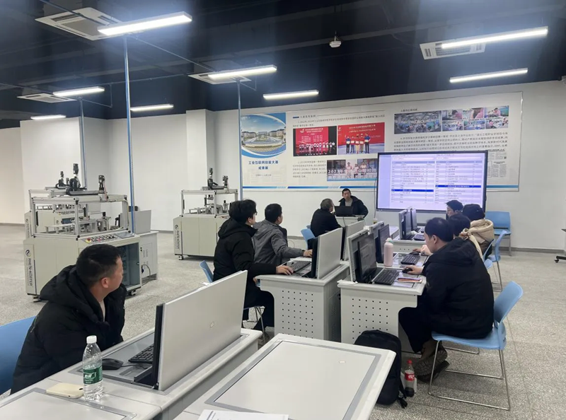 697c26703d163.png mmexport1769743916005.png