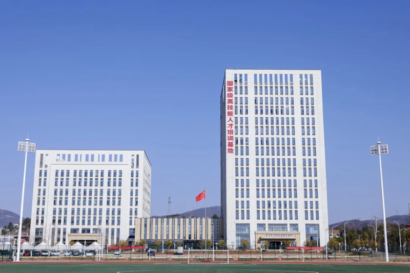640.webp (2).png