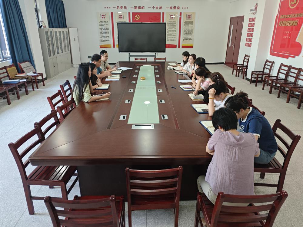 68d8fdf92b6b3.jpg 25年实习.jpg