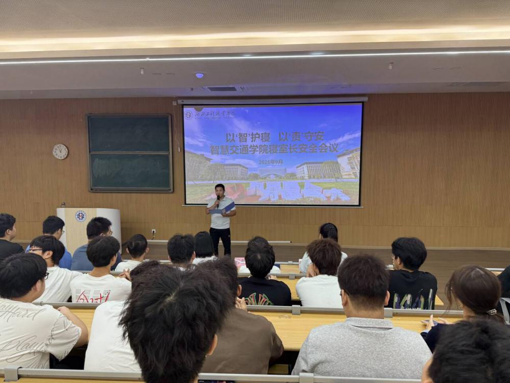 68d50e3dadd4f.jpg B27578D7506405949E178235F1840839.jpg