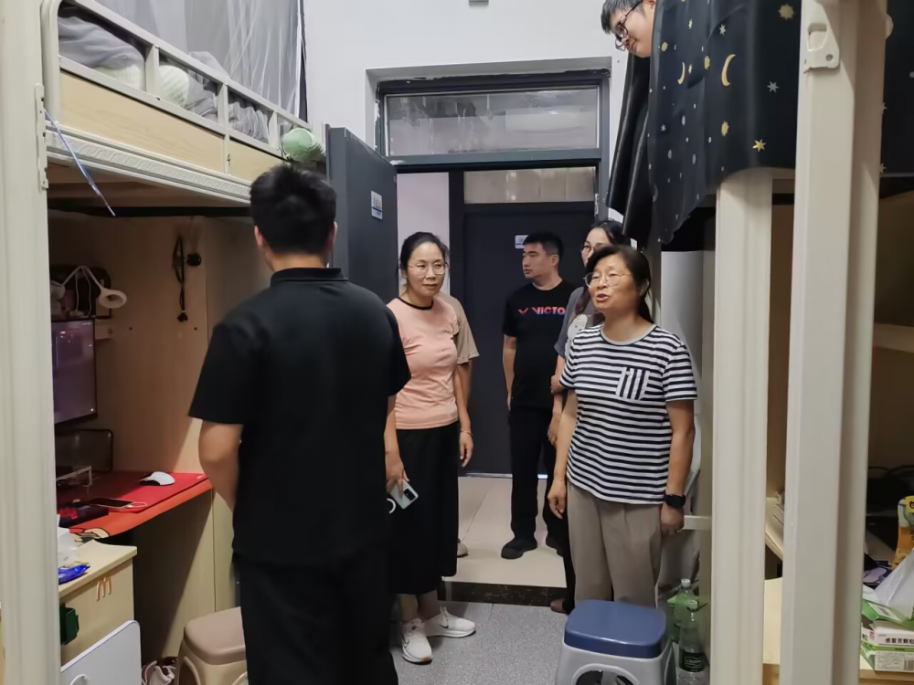 68e712b91b122.png 图片1.png