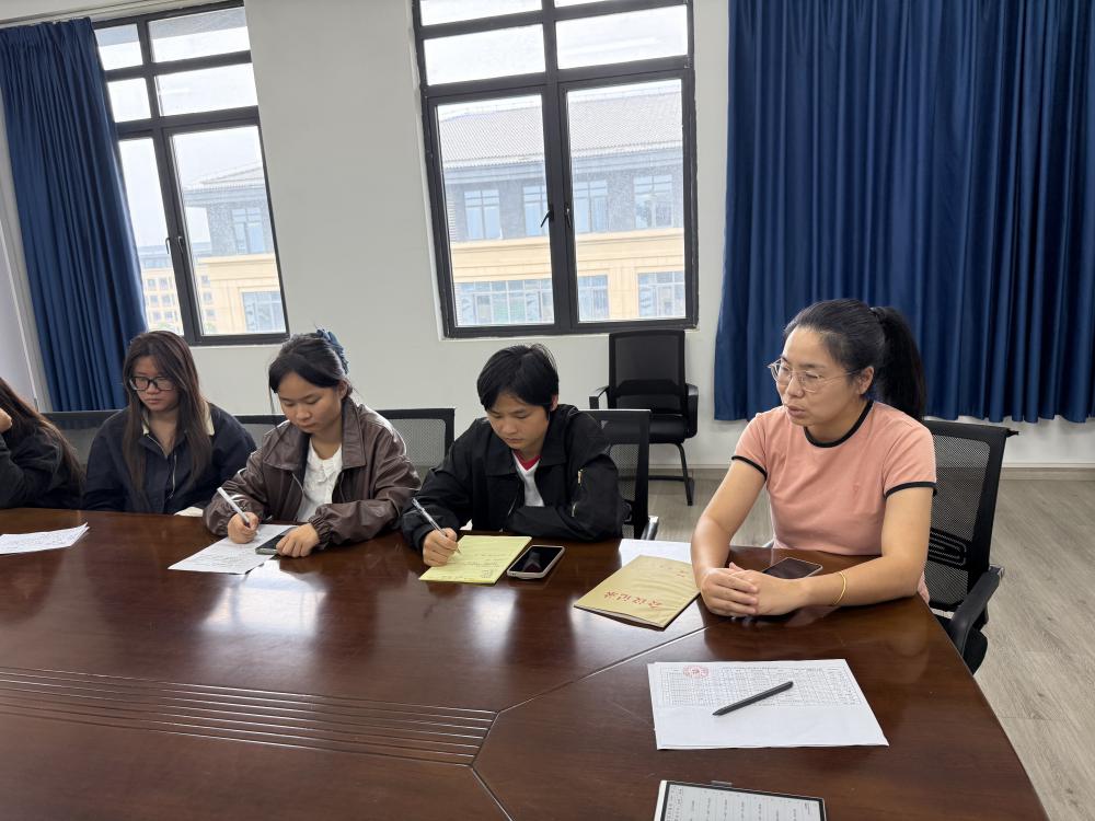 68f2f6ff42a40.jpg IMG_5735.jpg