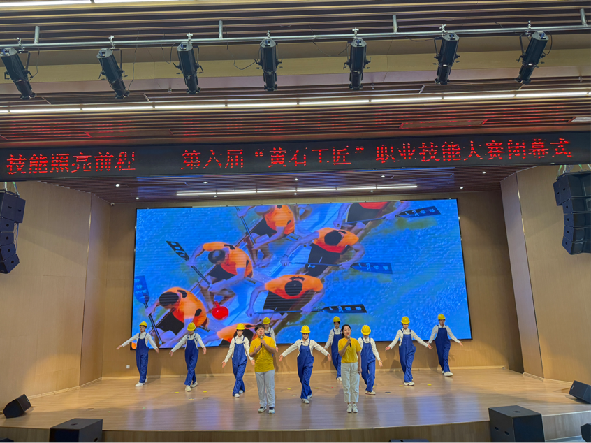 693249b865110.png 图片2.png